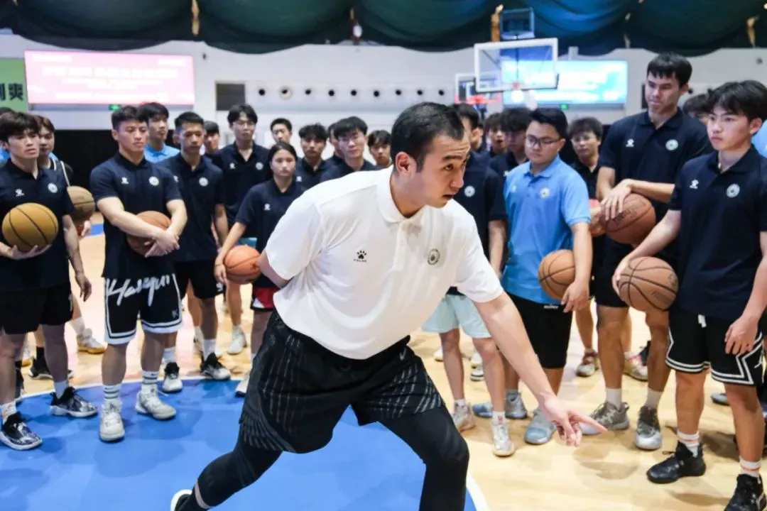 敏捷性训练对篮球比赛表现的影响及解决方案_2